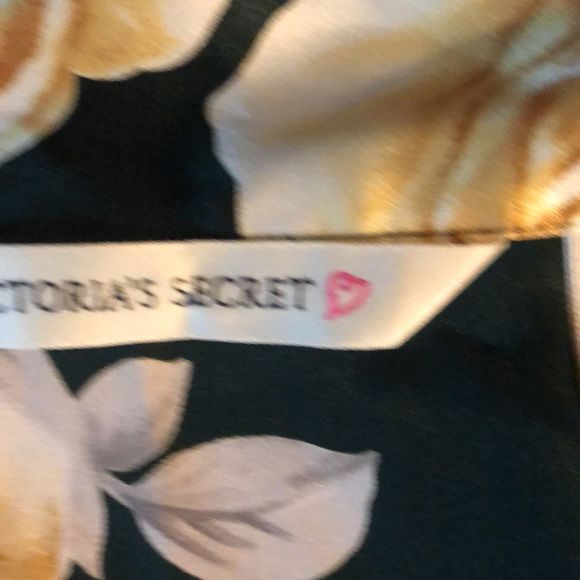 Victoria's Secret Green Floral Satiny Sleep Shirt Button Down Long Sleeve Size M - Picture 12 of 14